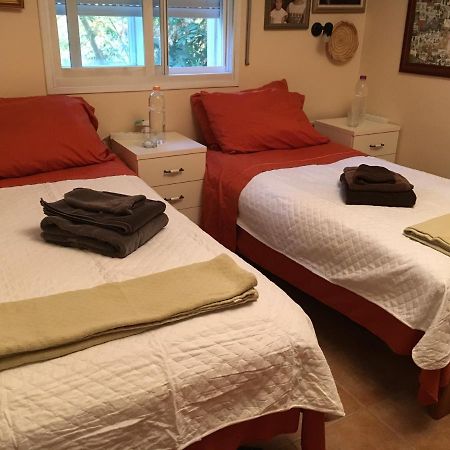 Dorraine'S Jerusalem Bed & Breakfast Exterior photo
